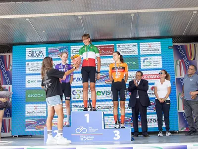 727268507_1692172778712546_2214147097614007552_n