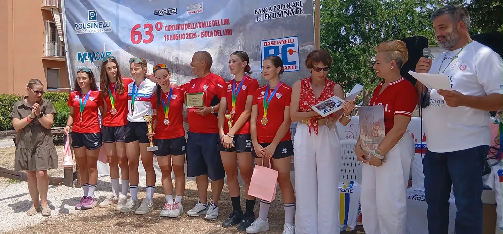 arrivo femminile isola
